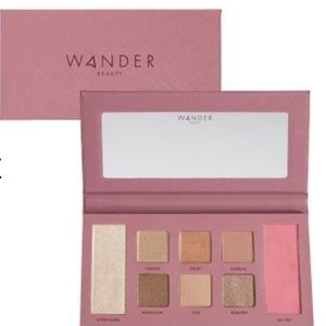 WANDER BEAUTY Getaway Eye and Face Palette